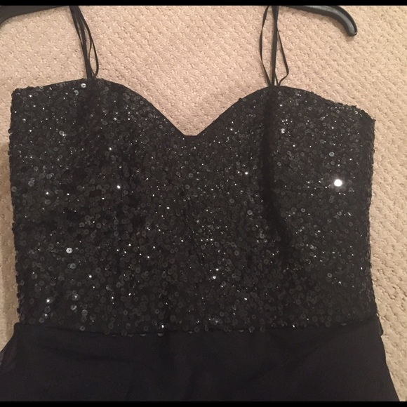 Badgley Mishka gown - Picture 2 of 3